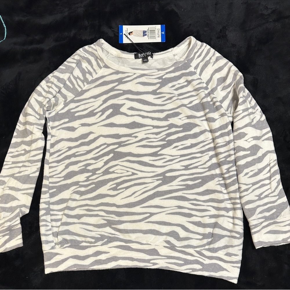 NWT soft and cozy sweater